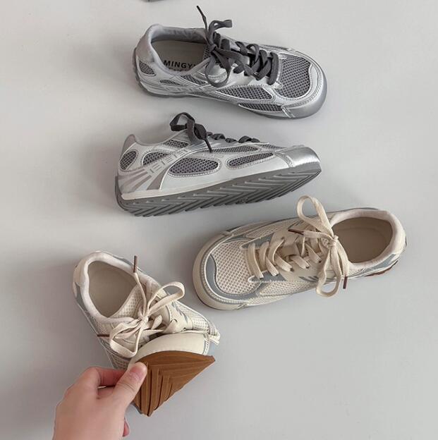 トレイルランニングシューズ レディース厚底運動靴 通気性抜群 外出用スニーカー