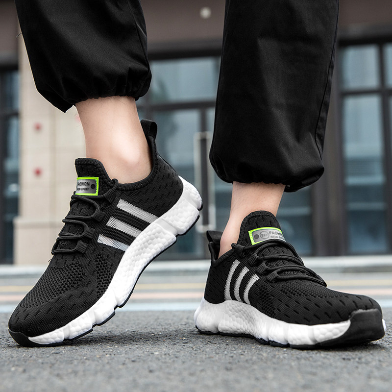 トレイルランニングシューズ 三本線デザイン軽量クッション搭載トレイルランニングシューズ