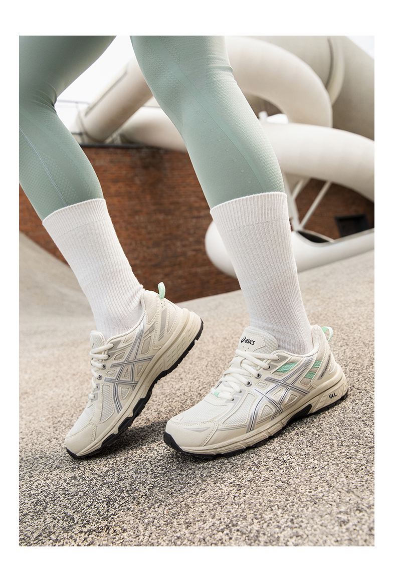 https://fulmo-img-server.com/trail-shoes/820f592a-8046-449e-a215-c128ebbf00cd.jpg