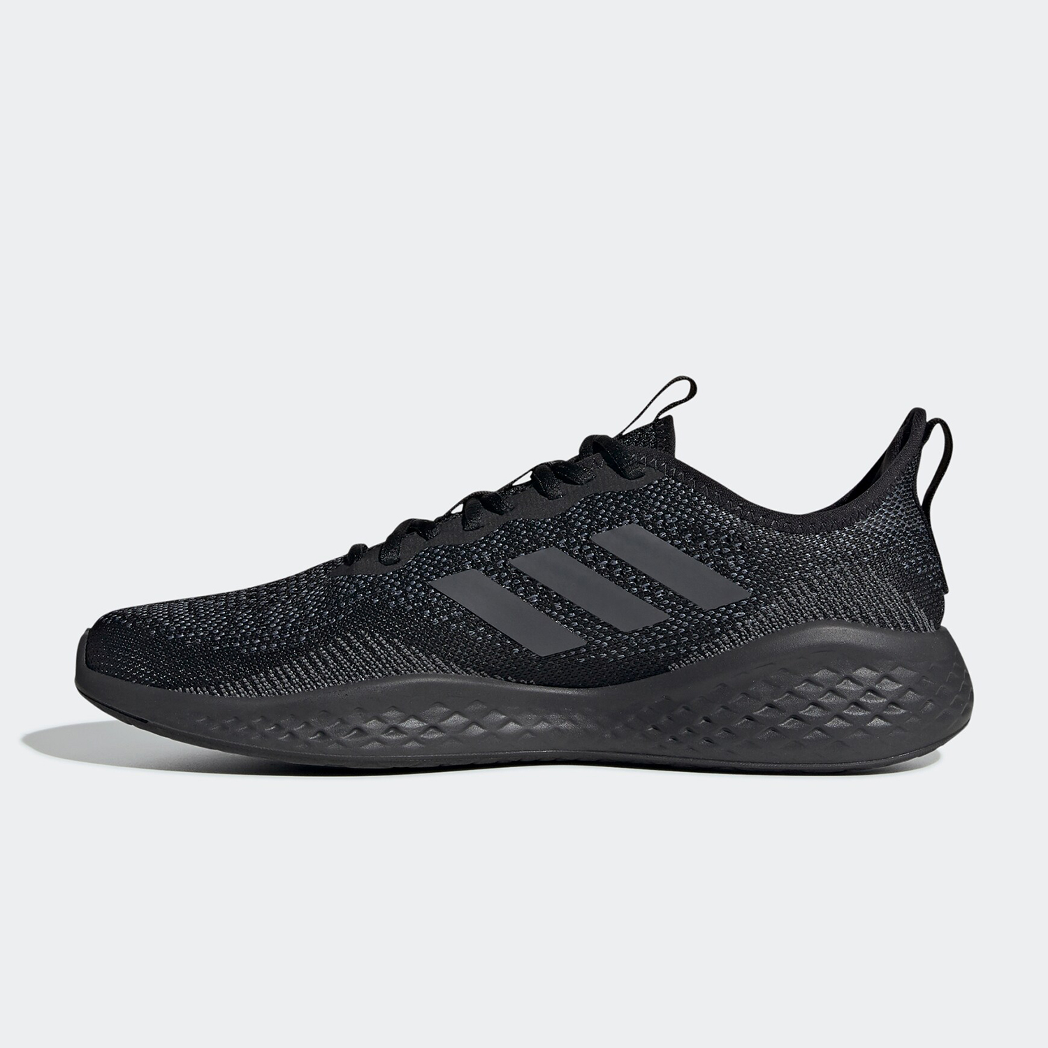 https://fulmo-img-server.com/trail-shoes/87399c5b-214a-4376-ad18-b7838e4513e8.jpg