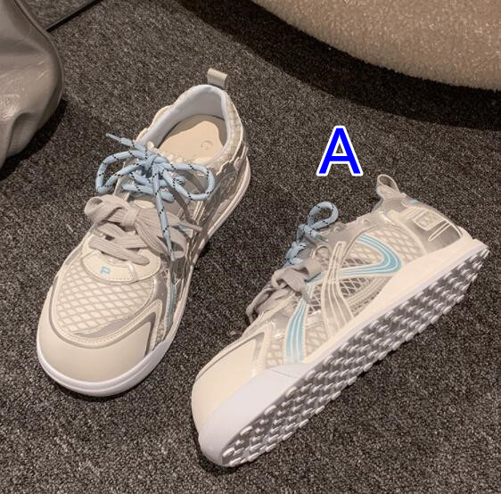 トレイルランニングシューズ レディース通気性メッシュトレイル運動靴 紐靴