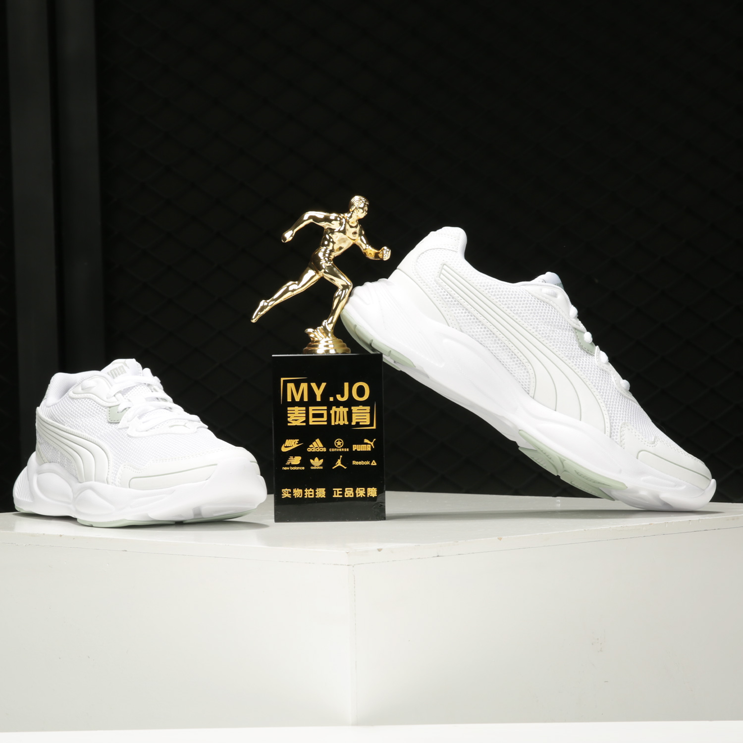 https://fulmo-img-server.com/trail-shoes/95f8264c-3f1e-4591-9f17-576c7067f54a.jpg