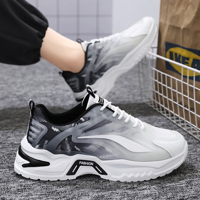 トレイルランニングシューズ 厚底エアクッション搭載トレイルランニングシューズ