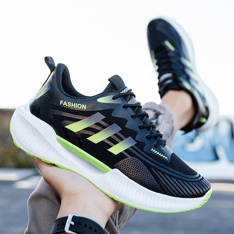 トレイルランニングシューズ 軽量通気性メッシュメンズトレイルランニングシューズ