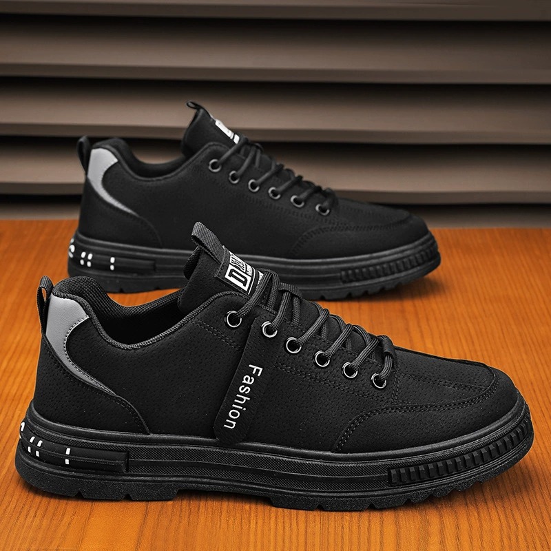 https://fulmo-img-server.com/trail-shoes/d703614d-679a-4ccf-970a-408a7b5b229c.jpg