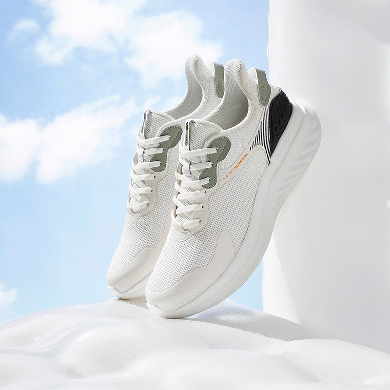 トレイルランニングシューズ メンズ軽量通気性トレイルランニングシューズ