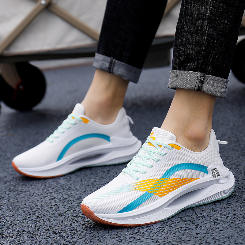 トレイルランニングシューズ 軽量通気性エアクッション搭載レディース運動靴