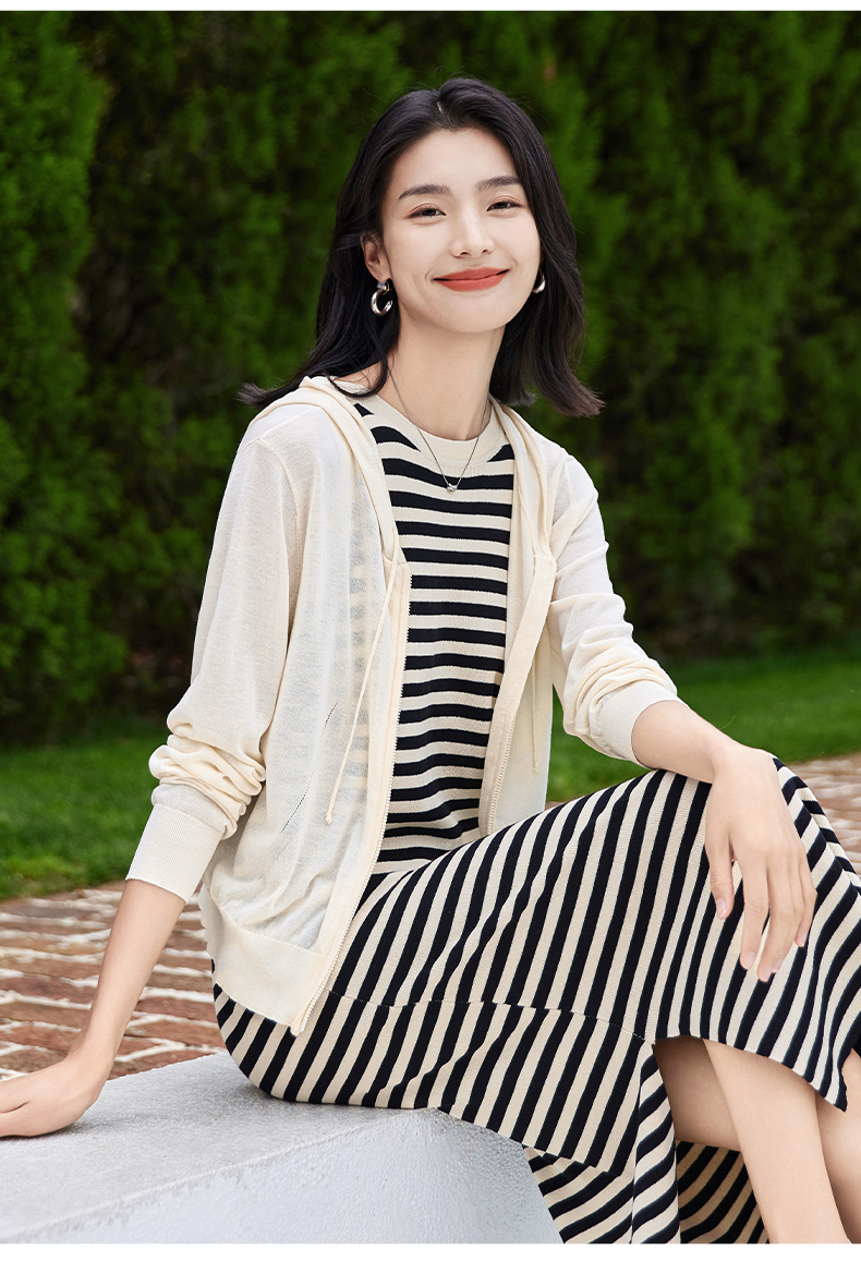 https://fulmo-img-server.com/trailandtailor/09f7c2c8-443c-4a89-9d75-a6edaa5f9844.jpg