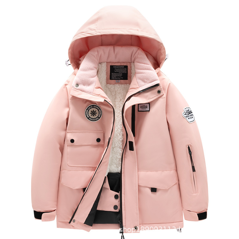 https://fulmo-img-server.com/trailandtailor/36149069-18e9-4e4e-923c-2ca12db0d173.jpg