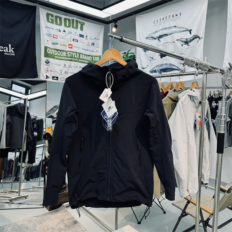https://fulmo-img-server.com/trailandtailor/3ed3fd35-930b-4ec1-9aa2-d585f6d73534.jpg