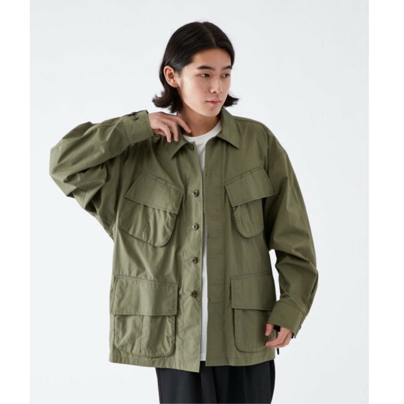 https://fulmo-img-server.com/trailandtailor/45c2b633-f780-4eff-8210-29396f3d714c.jpg