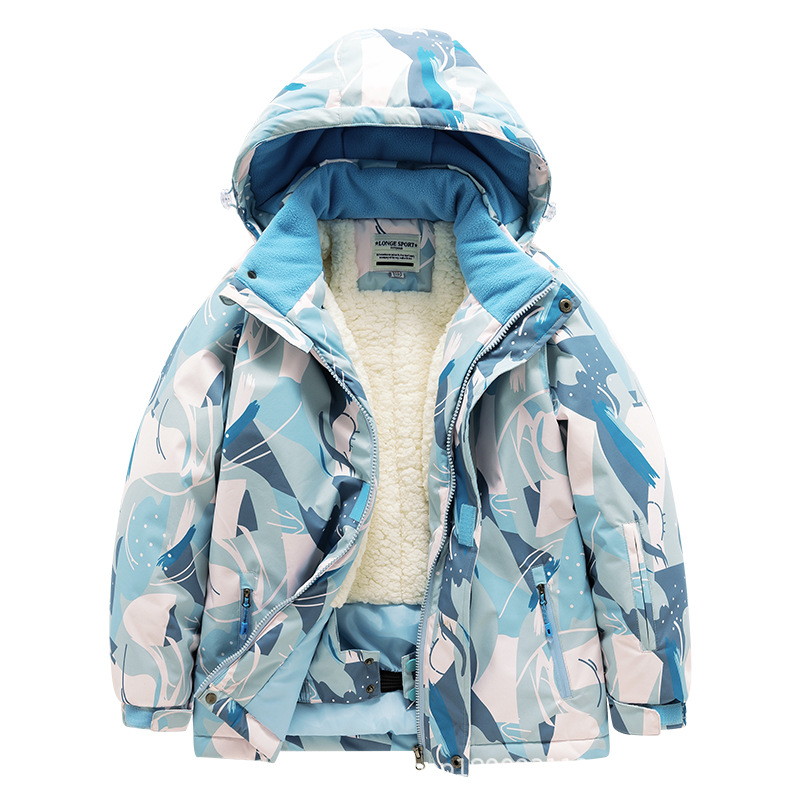 https://fulmo-img-server.com/trailandtailor/62e341f7-e0fc-4f6b-b314-142e3ce224a0.jpg