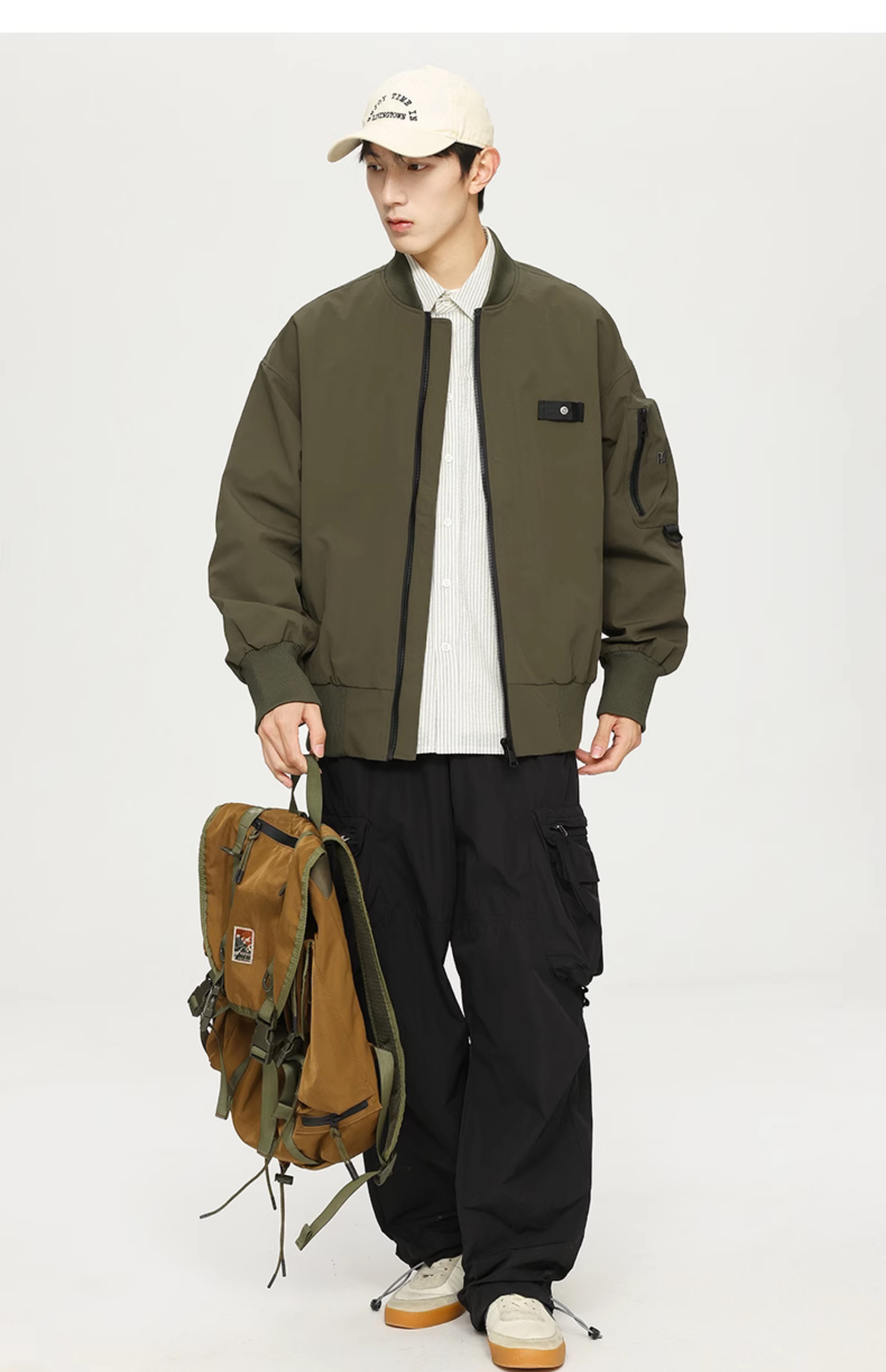 https://fulmo-img-server.com/trailandtailor/b2bf14a4-e3b6-4860-a34c-2c68a9fc63e0.jpg