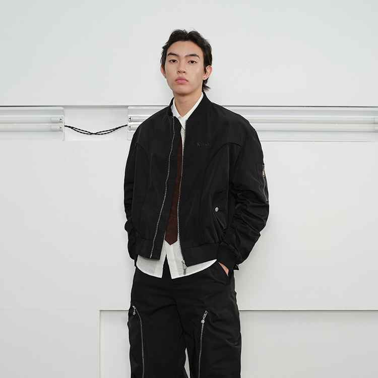 https://fulmo-img-server.com/trailandtailor/b36289ec-a05a-4e74-92a3-b88486a0d2de.jpg