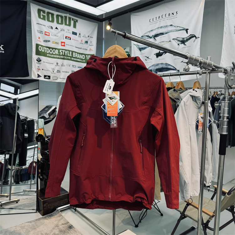 https://fulmo-img-server.com/trailandtailor/c0ce8ea3-d23a-4513-940b-ebca47d0d98f.jpg