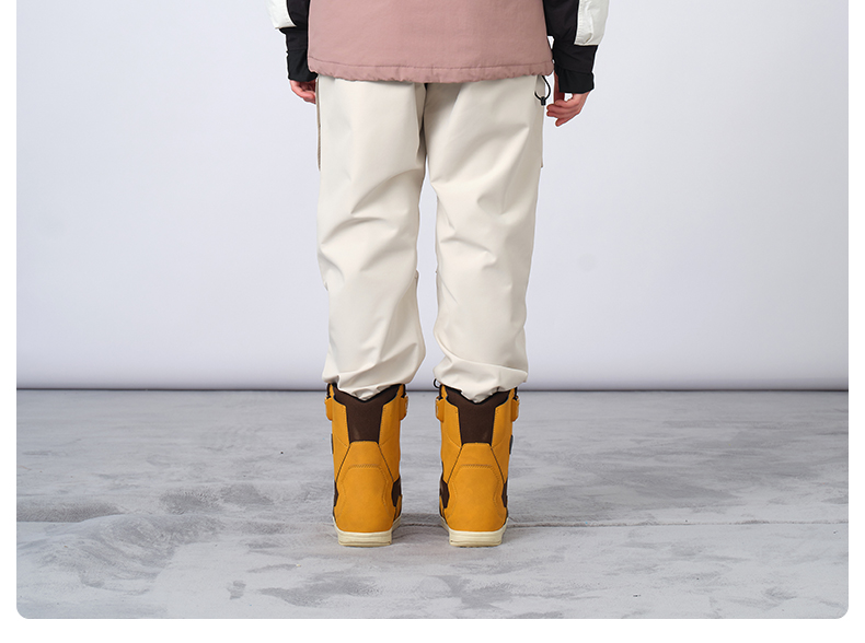 https://fulmo-img-server.com/trailandtailor/d54ff570-4473-4c5e-a419-6115b2c536cb.jpg