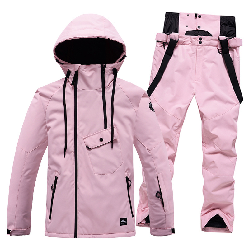 https://fulmo-img-server.com/trailandtailor/e7274690-7d6d-4040-a213-bc9b602ea71b.jpg