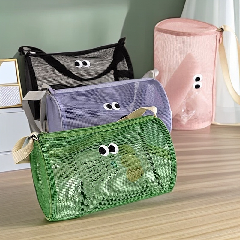 トラベルポーチ くりくり目玉がかわいい円筒型メッシュトラベルポーチ