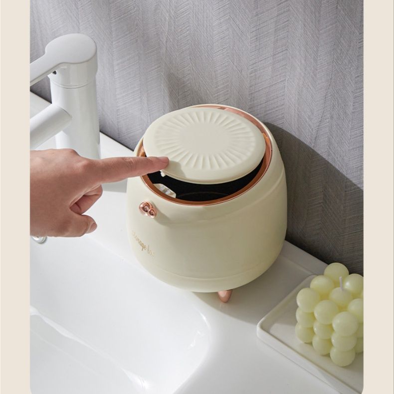 弾力蓋付き卓上型ゴミ箱 三脚デザイン