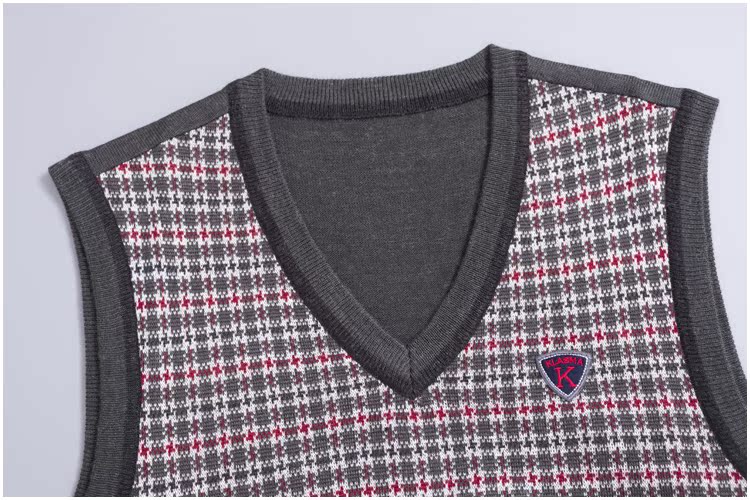 メンズ ゴルフ ウェア 千鳥格子柄ニットベスト紋章ワンポイント付き
