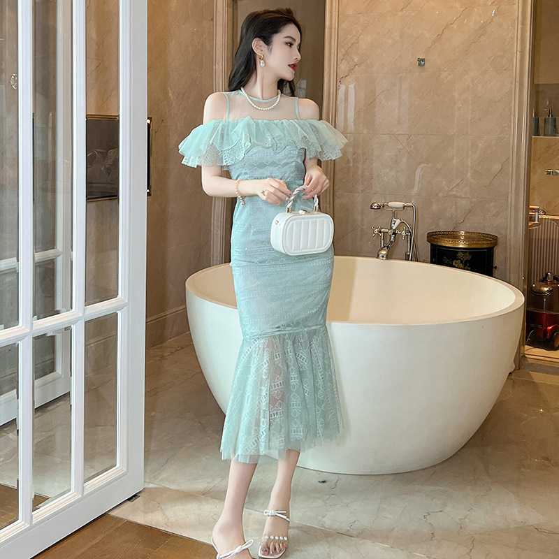 華やかさと品格を演出！フォーマルワンピース50代冬のおすすめ5選