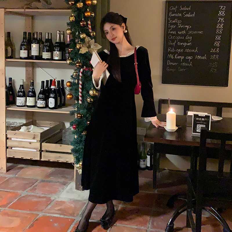 特別な一日を美しく彩る!冠婚葬祭ロングワンピースおすすめ5選