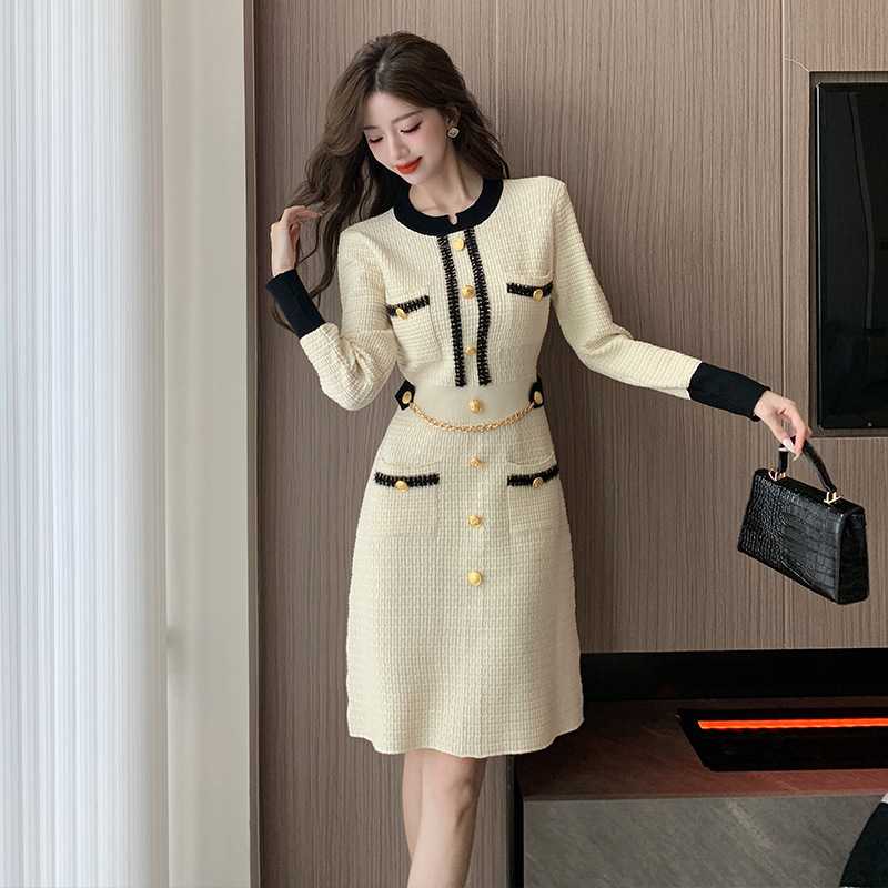 顔合わせにふさわしい60代の服装!おすすめのフォーマルワンピース5選