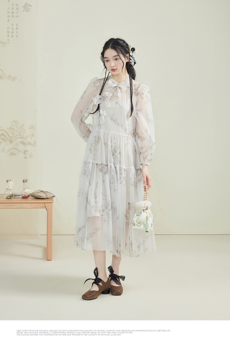 透け感レース シフォンフォーマルワンピース