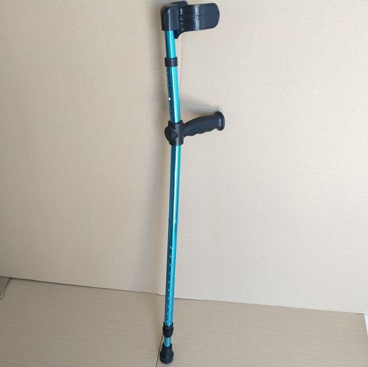 杖 前腕支持型高さ調節式ウォーキング杖