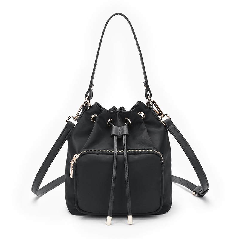 https://fulmo-img-server.com/tsutsumin-bag/04b959ad-6fd9-4e58-b964-194c277dfd82.jpg