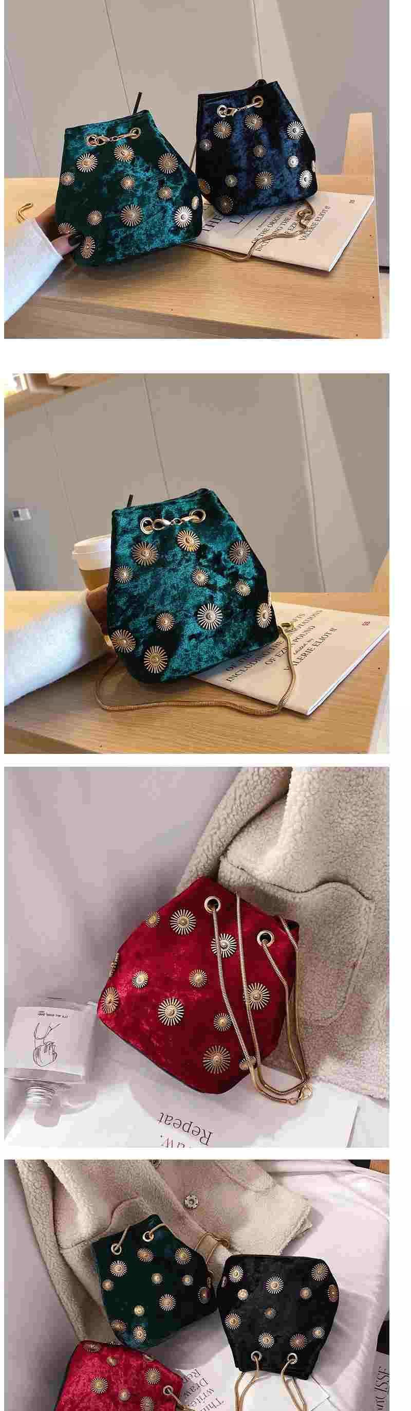 巾着 太陽刺繍ベルベット巾着ショルダー鞄