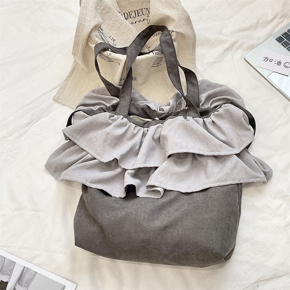 https://fulmo-img-server.com/tsutsumin-bag/10b08a90-d2e0-4b42-9763-362e524099f5.jpg