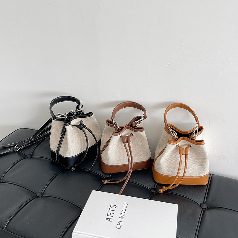 https://fulmo-img-server.com/tsutsumin-bag/13073424-f98a-4598-a976-cc10774e9db5.jpg