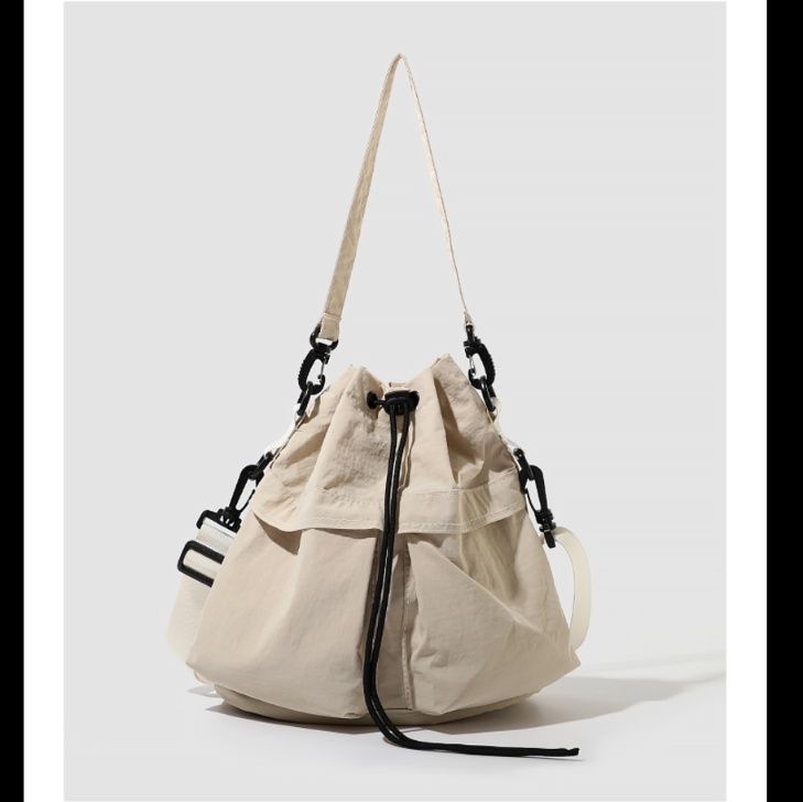 https://fulmo-img-server.com/tsutsumin-bag/1754716865591_0chf2uka_siklfoc1.jpeg