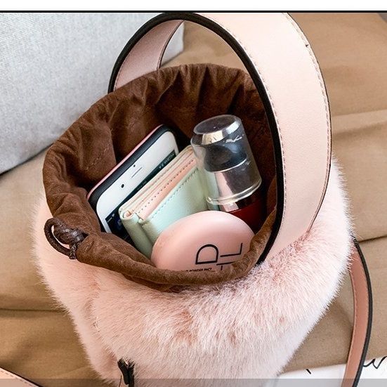 https://fulmo-img-server.com/tsutsumin-bag/1757547699660_03lwwxpc_gpawp7o5.jpeg