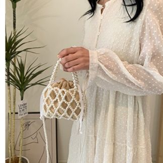 巾着 パール装飾巾着ショルダーバッグ