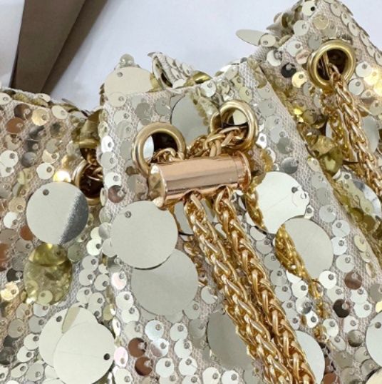 巾着 スパンコール装飾巾着型チェーンショルダーバッグ