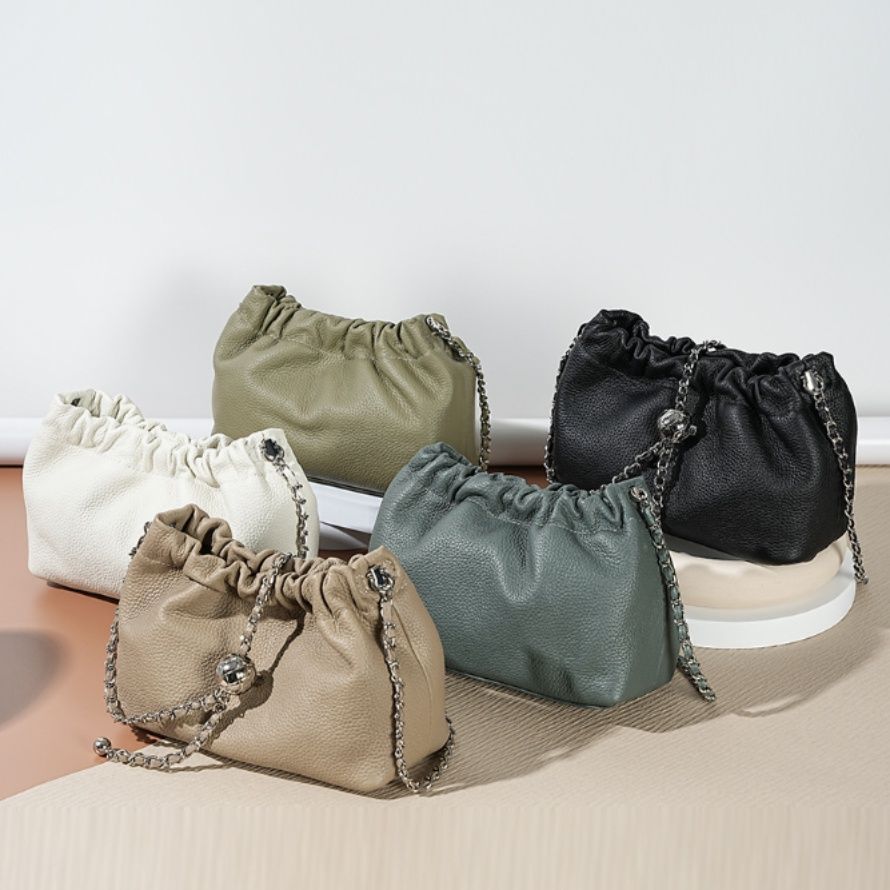 巾着 本革巾着型チェーンショルダー鞄