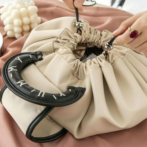 巾着 フリル付き持ち手巾着ポーチ