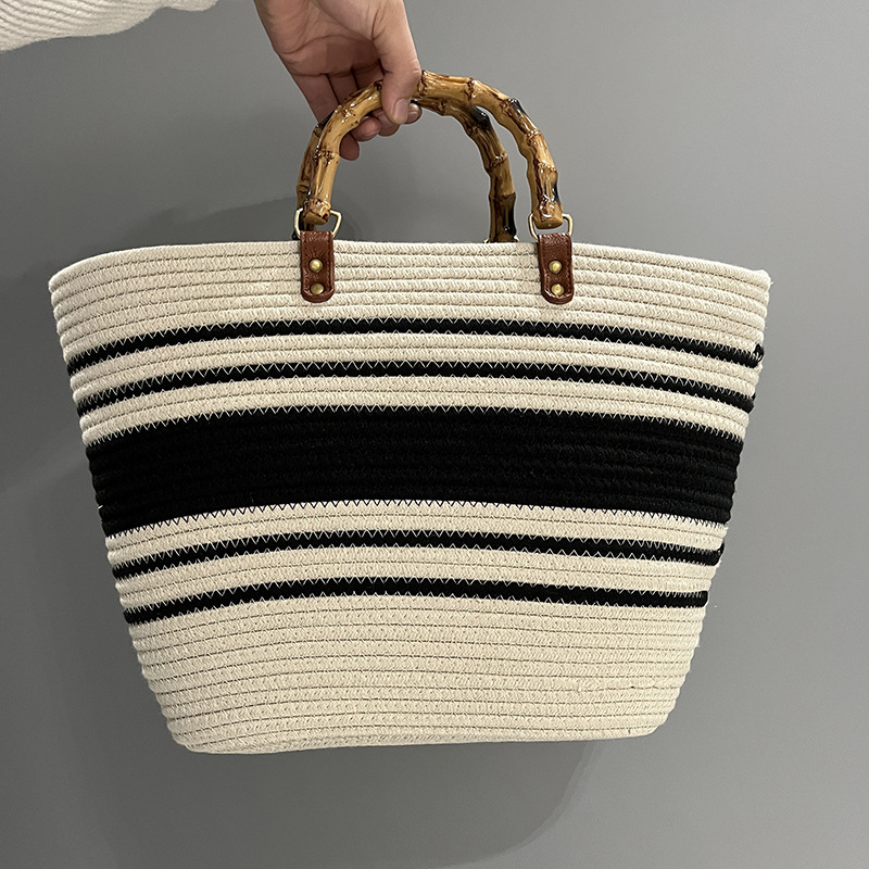 https://fulmo-img-server.com/tsutsumin-bag/1a4f8eb4-e112-4a79-9523-6120e8a0d37a.jpg