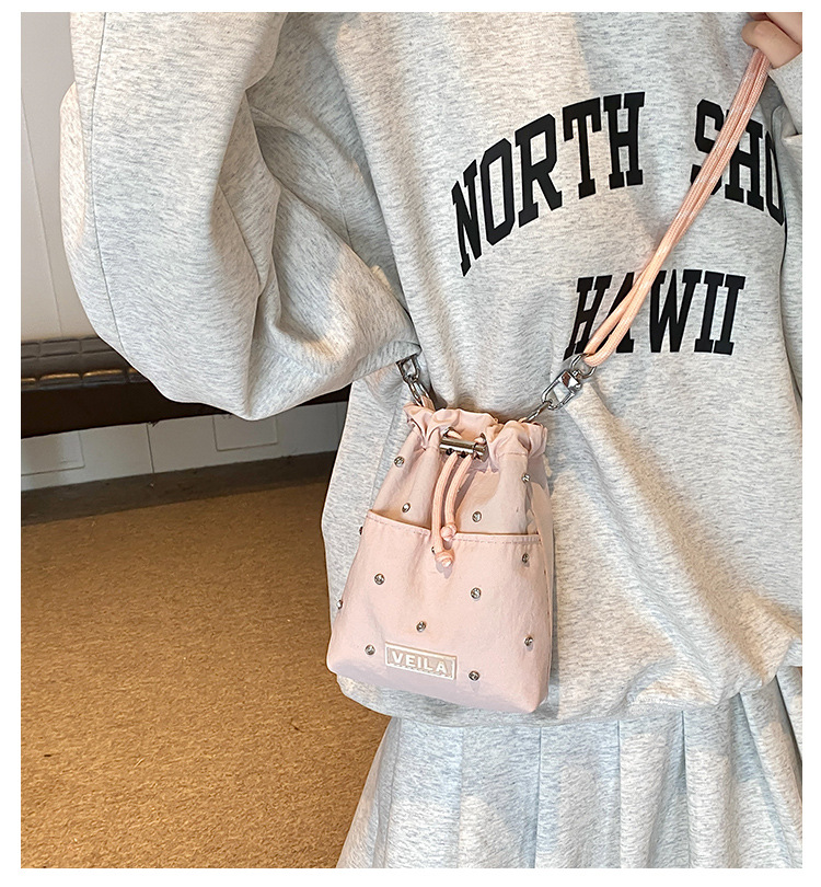 https://fulmo-img-server.com/tsutsumin-bag/1ae6197e-0b30-4ef7-adca-c498c42a8652.jpg
