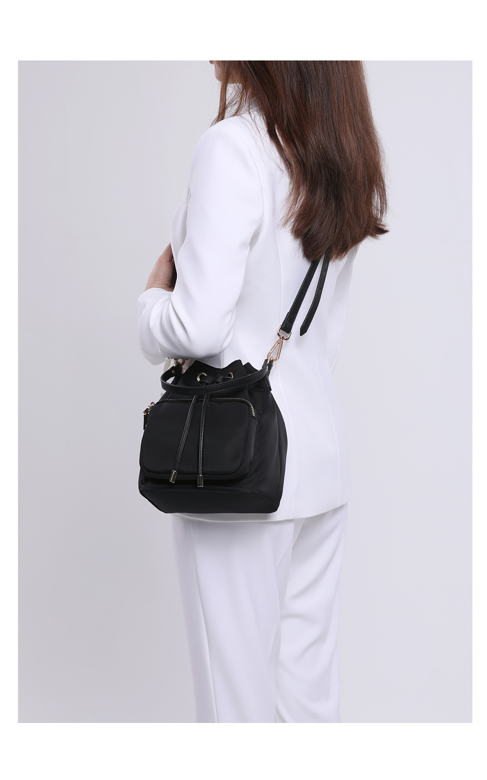 https://fulmo-img-server.com/tsutsumin-bag/1c353cf8-8f88-4273-aad6-649d57413a1f.jpg