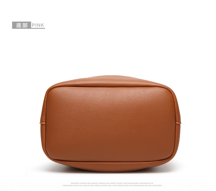 https://fulmo-img-server.com/tsutsumin-bag/1f6027e1-1d8e-47b8-a183-b97b9129d84f.jpg