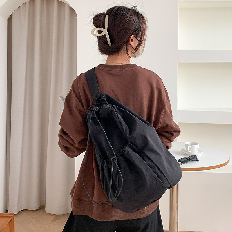 https://fulmo-img-server.com/tsutsumin-bag/207bed71-2824-406a-8c36-b3ca7aae9585.jpg