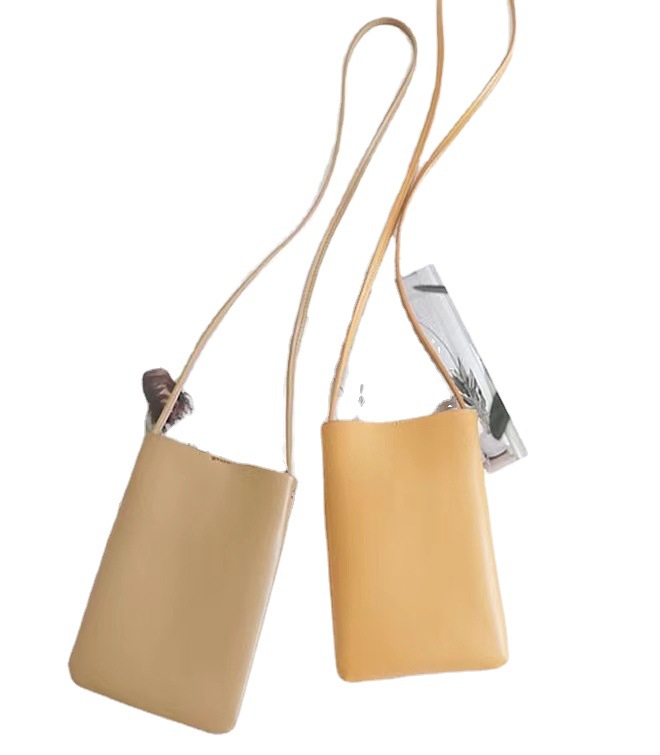 https://fulmo-img-server.com/tsutsumin-bag/20ace1b6-d9e3-4fed-b260-94adf4c2d1d7.jpg