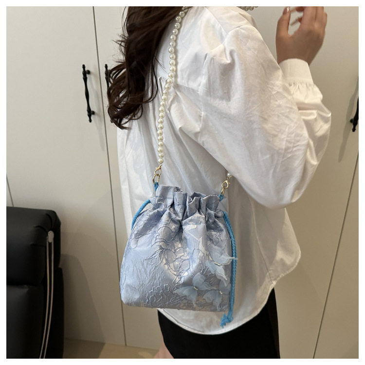 https://fulmo-img-server.com/tsutsumin-bag/21a5a3b9-12e3-40bb-9190-429c81faf35c.jpg