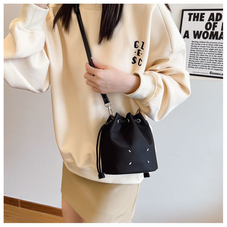 https://fulmo-img-server.com/tsutsumin-bag/23554cb4-703c-40bb-bf3f-55702d29e496.jpg