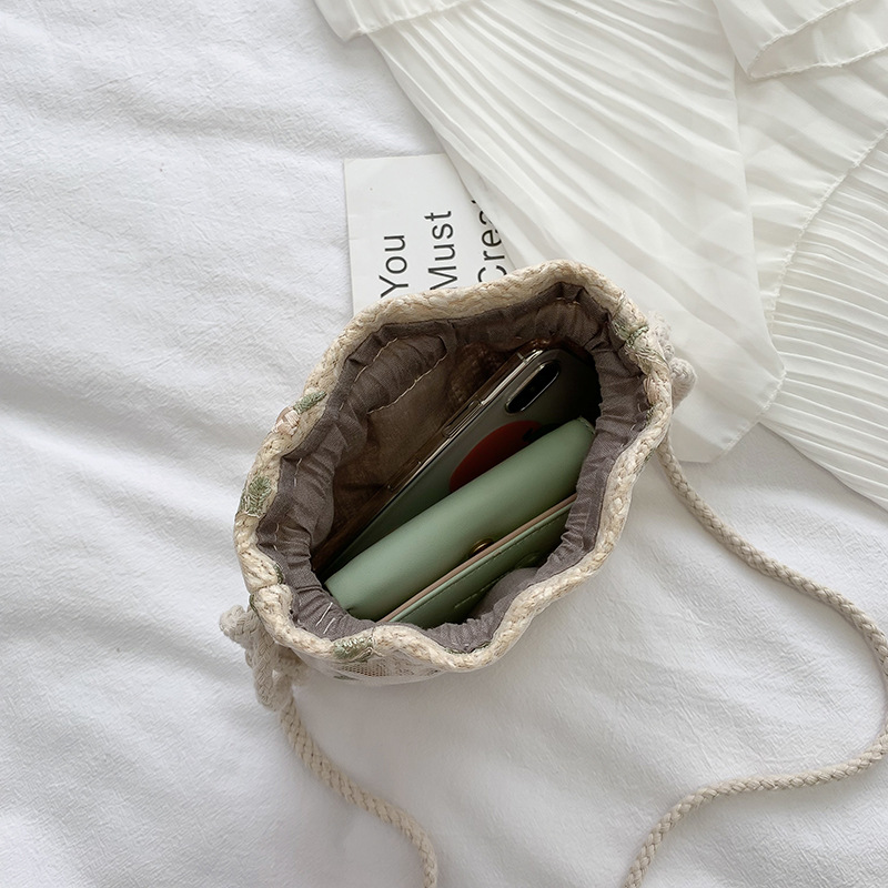 巾着 ボタニカル刺繍ヘリンボーン編み巾着ポーチ