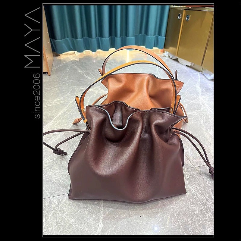 https://fulmo-img-server.com/tsutsumin-bag/3f92a6d4-ea1e-493b-93c8-fe8190340745.jpg