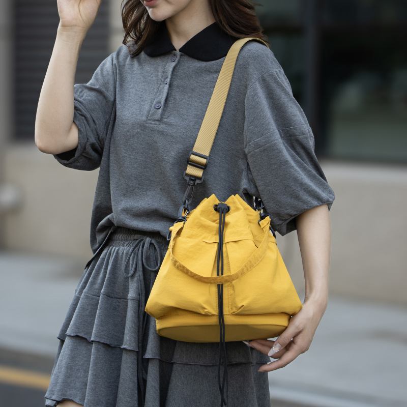 https://fulmo-img-server.com/tsutsumin-bag/4217f356-2ab1-474c-a617-c889ec10b105.jpg